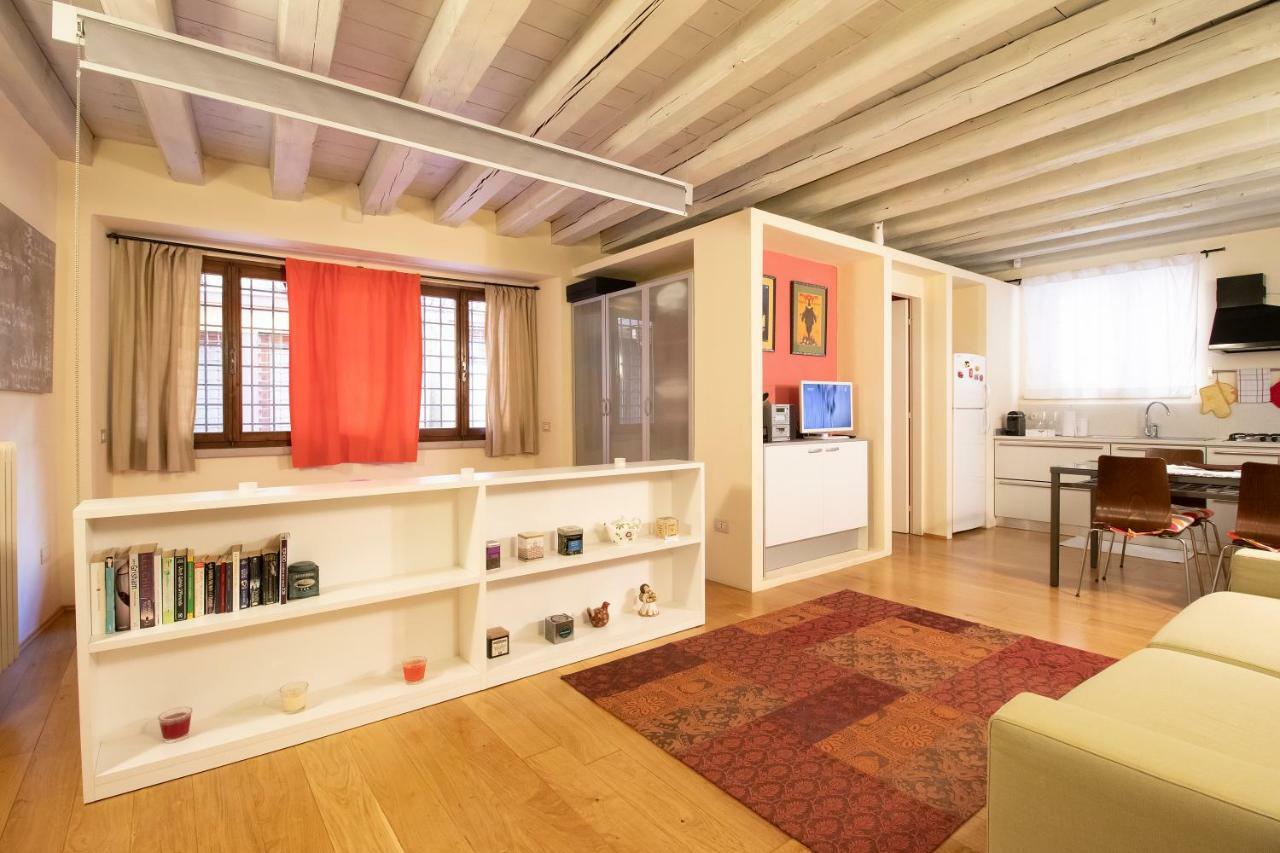 Lovely Apartment Sottoriva Verona Exterior foto